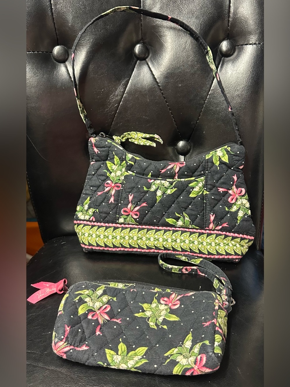 VERA BRADLEY New Hope Pattern Small Purse Top Zip Closure 2 Pockets VG W/WRISLET